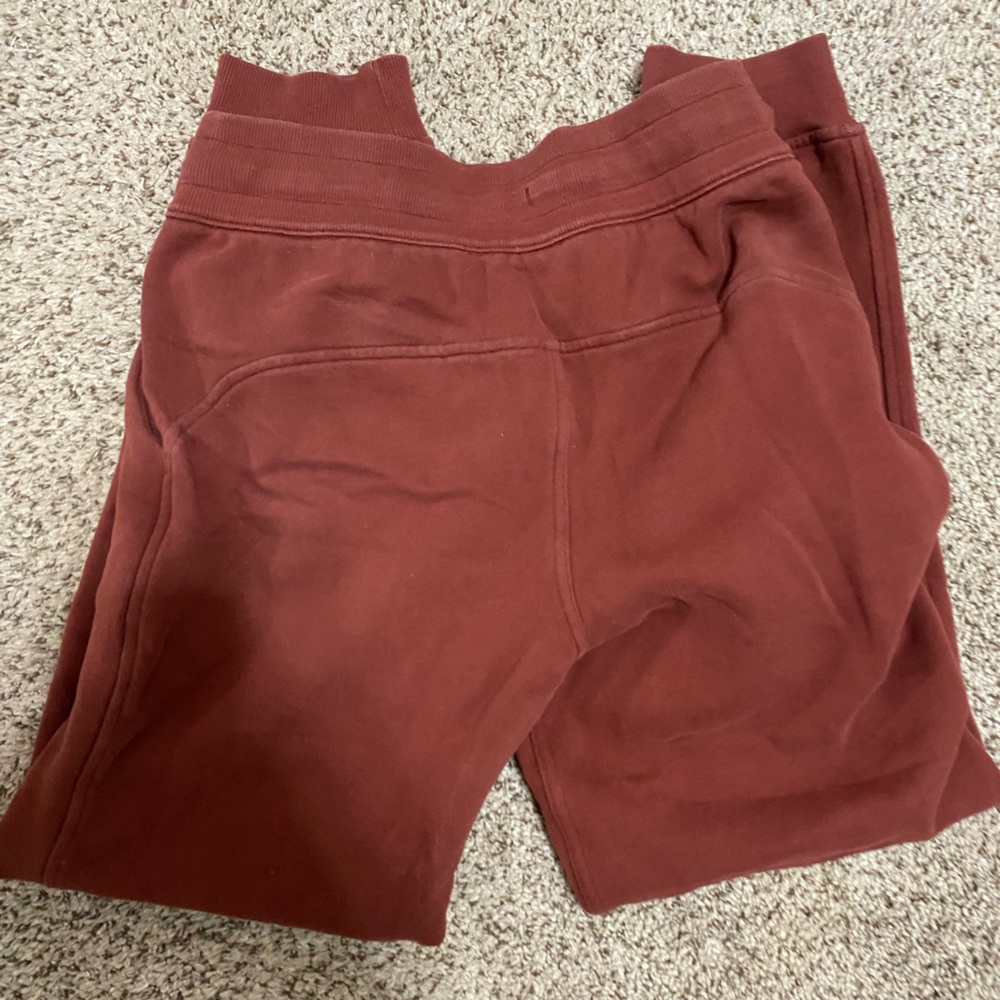 Lululemon scuba joggers - Picture 3 of 4